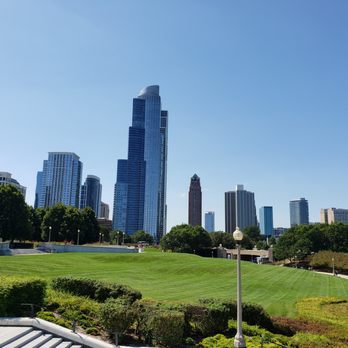 Shedd Aquarium - Aquariums Near Me - Chicago, Illinois