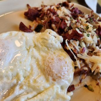 Snooze, an A.M. Eatery - Corned Beef Hash - Breakfast & Brunch Near Me - Charlotte, North Carolina Snooze, an A.M. Eatery - Corned Beef Hash - Breakfast & Brunch Near Me - Charlotte, North Carolina
