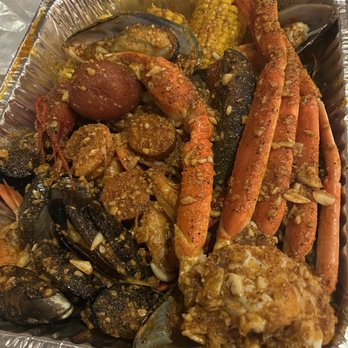 Mr. & Mrs. Crab - Seafood Near Me - Gainesville, Florida Mr. & Mrs. Crab - Seafood Near Me - Gainesville, Florida