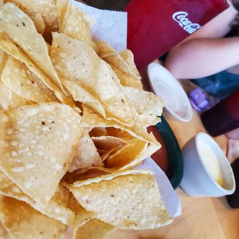 EL Rio Grande Mexican Restaurant - Wicked chips! Cheese sauce was a little loose but tasty... - Mexican Near Me - Lanett, Alabama EL Rio Grande Mexican Restaurant - Wicked chips! Cheese sauce was a little loose but tasty... - Mexican Near Me - Lanett, Alabama