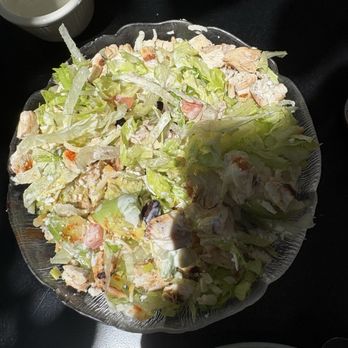 Little Alex’s - Taco salad (picture doesn't do it justice) - Mexican Near Me - Santa Barbara, California Little Alex’s - Taco salad (picture doesn't do it justice) - Mexican Near Me - Santa Barbara, California