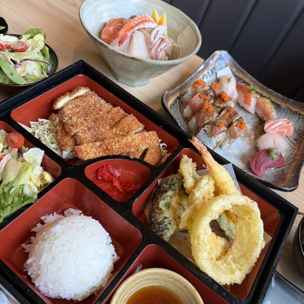 Mikomi Sushi - Sushi Bars Near Me - Santa Monica, California Mikomi Sushi - Sushi Bars Near Me - Santa Monica, California