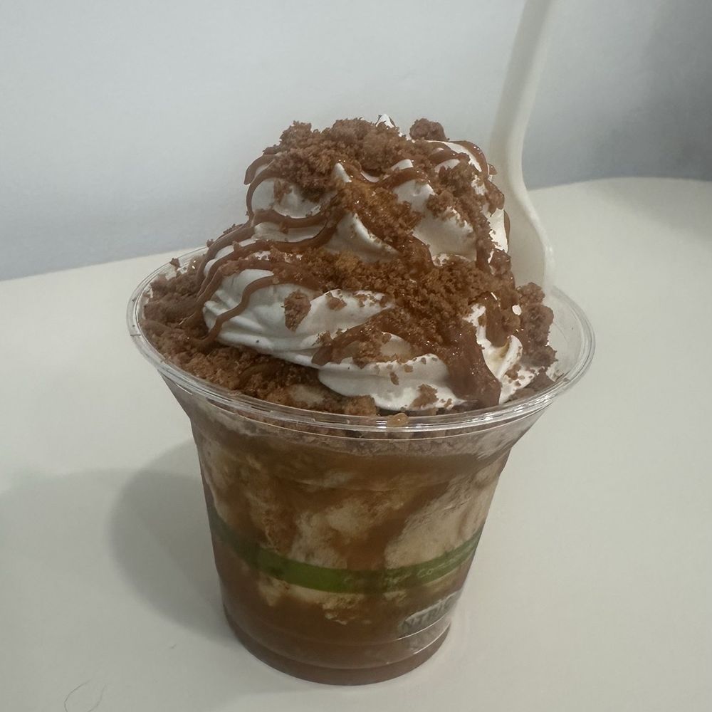Sweet Connections - Biscoff Sundae with Kauai Pie ice cream - Ice Cream & Frozen Yogurt Near Me - San Bruno, California Sweet Connections - Biscoff Sundae with Kauai Pie ice cream - Ice Cream & Frozen Yogurt Near Me - San Bruno, California