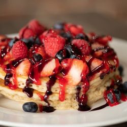 Garden Berry Cafe Ottawa - Berry pancakes