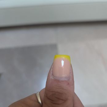 Stella Nail Lounge - Visible growth because of the acrylic thickness - Nail Salons Near Me - Seattle, Washington