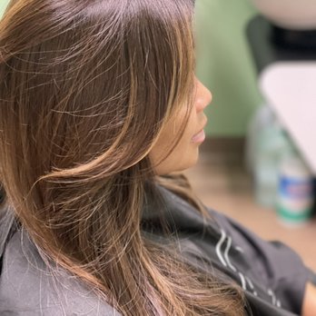 KS Studio - Quick trim and blowout to start the week - Hair Stylists Near Me - Arcadia, California KS Studio - Quick trim and blowout to start the week - Hair Stylists Near Me - Arcadia, California