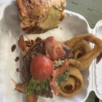 Elli's Great American Restaurant - Mushy onion rings and Gianni burger missing grilled onions and meager skimp of product yuck - American Near Me - Salinas, California Elli's Great American Restaurant - Mushy onion rings and Gianni burger missing grilled onions and meager skimp of product yuck - American Near Me - Salinas, California