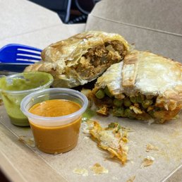 Butter Chicken Empanada