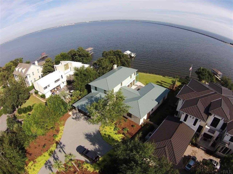 Slide of Guardian Roofing