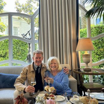 The Peninsula Beverly Hills - Terrie Snell and Brian Perry - Hotels Near Me - Beverly Hills, California The Peninsula Beverly Hills - Terrie Snell and Brian Perry - Hotels Near Me - Beverly Hills, California