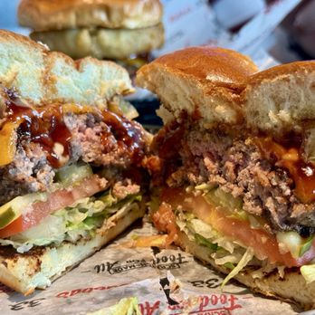 Bubba's 33 - My burger cut in half - Sports Bars Near Me - Jacksonville, North Carolina Bubba's 33 - My burger cut in half - Sports Bars Near Me - Jacksonville, North Carolina