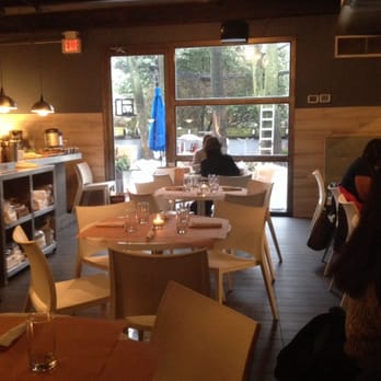 Joya - Dining room & outside patio - Thai Near Me - Brooklyn, New York Joya - Dining room & outside patio - Thai Near Me - Brooklyn, New York