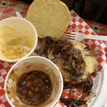 Big Dog's Smokehouse BBQ - Beans, Mac, Pulled pork - Barbeque Near Me - Cicero, Indiana Big Dog's Smokehouse BBQ - Beans, Mac, Pulled pork - Barbeque Near Me - Cicero, Indiana