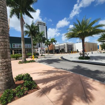 Downtown Doral - Shopping Centers Near Me - Doral, Florida