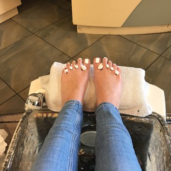 Utopia Nail & Spa - Amazing Deluxe Pedicure done by Tam, super nice staff and VERY clean salon! - Nail Salons Near Me - Gardena, California Utopia Nail & Spa - Amazing Deluxe Pedicure done by Tam, super nice staff and VERY clean salon! - Nail Salons Near Me - Gardena, California