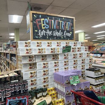 Trader Joe's - Grocery Near Me - Temecula, California