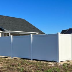 Delmarva Facility - New Vinyl privacy fence installed with a gate on each side!