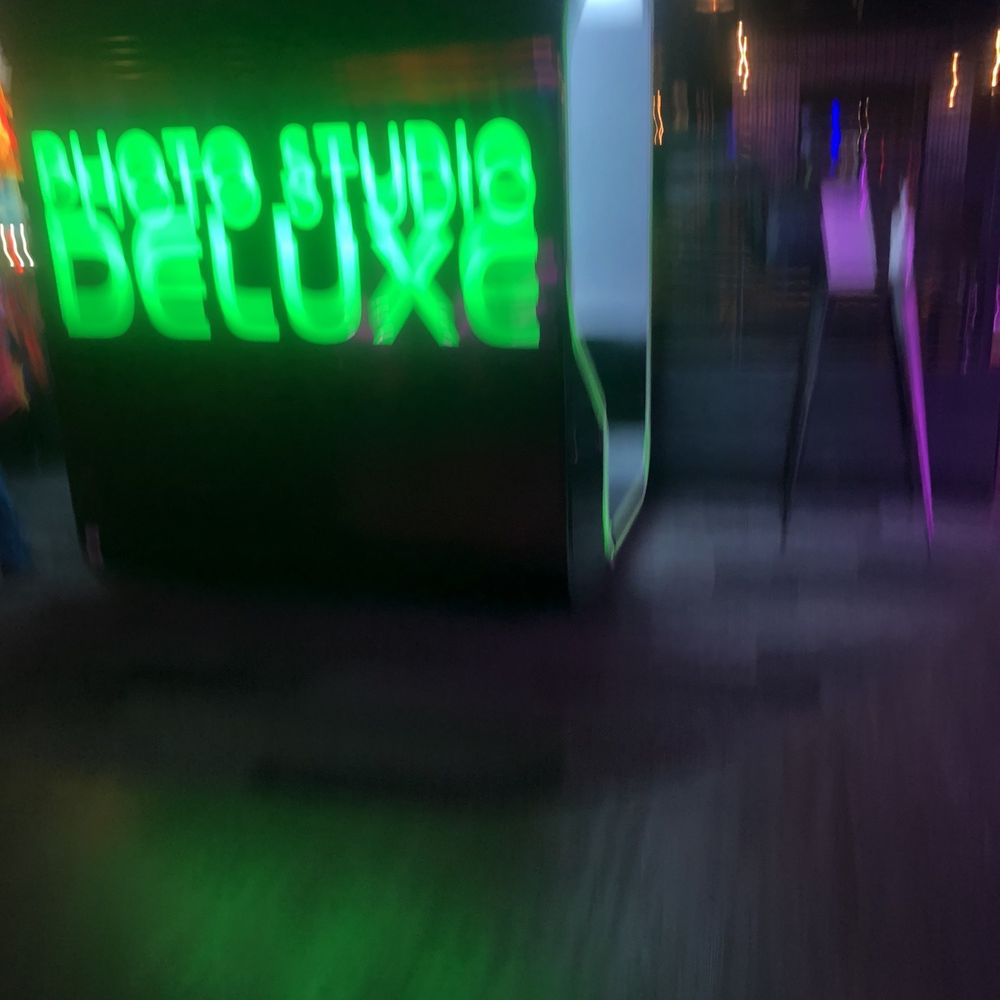 Mavrix - Picture time - Bowling Near Me - Scottsdale, Arizona