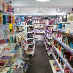 Take Toys性玩具店