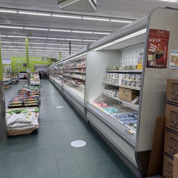 Mei's Supermarket - Inside - Specialty Food Near Me - Union Park, Florida