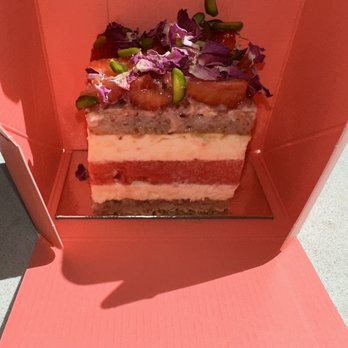 Black Star Pastry - Patisserie/Cake Shop Near Me - Sydney, NSW