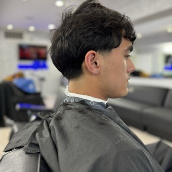 Chilly Da Barber - Barbers Near Me - Los Angeles, California Chilly Da Barber - Barbers Near Me - Los Angeles, California