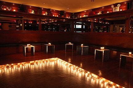 The Houndstooth Pub by null