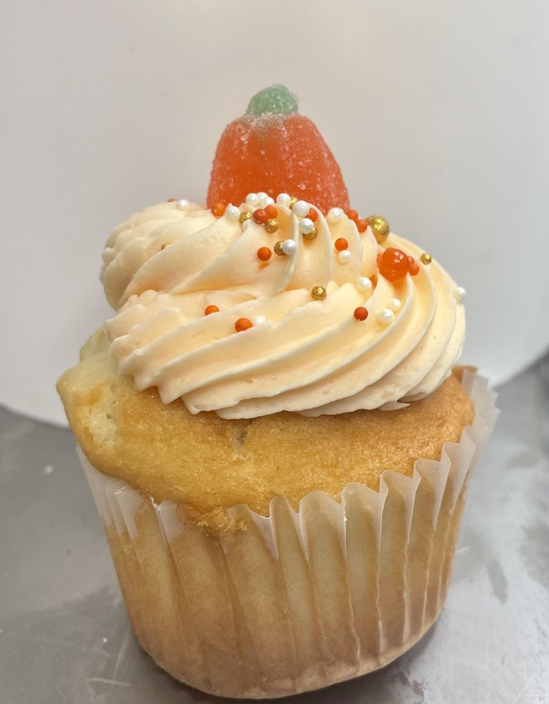 Betty's Cupcakes Logo