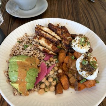 Ascension Coffee - Fort Worth - Brekky Power Bowl with chicken - Coffee & Tea Near Me - Fort Worth, Texas