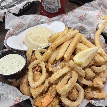 Crabby's Dockside - Combo - Seafood Near Me - Clearwater Beach, Florida Crabby's Dockside - Combo - Seafood Near Me - Clearwater Beach, Florida