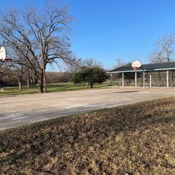 Richard Moya Park