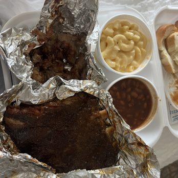 Hog Wild Pit Bar-B-Q - BBQ two meat - Barbeque Near Me - Topeka, Kansas