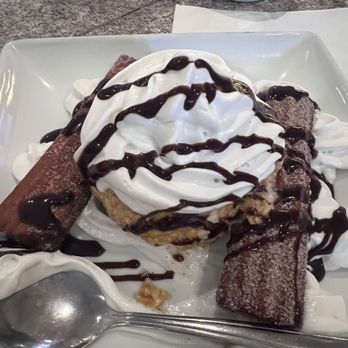 Tres Potrillos - Churros Fried Ice Cream - Mexican Near Me - Akron, Ohio