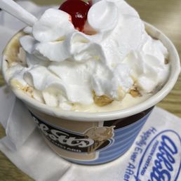 an ice cream sundae