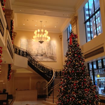 JW Marriott Chicago - Gorgeous JW lobby decked out for Christmas - Hotels Near Me - Chicago, Illinois
