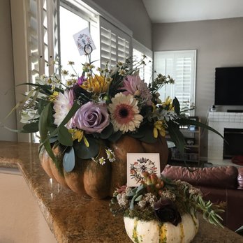 Queen Bee Floral Designs - Floral Designers Near Me Queen Bee Floral Designs - Floral Designers Near Me