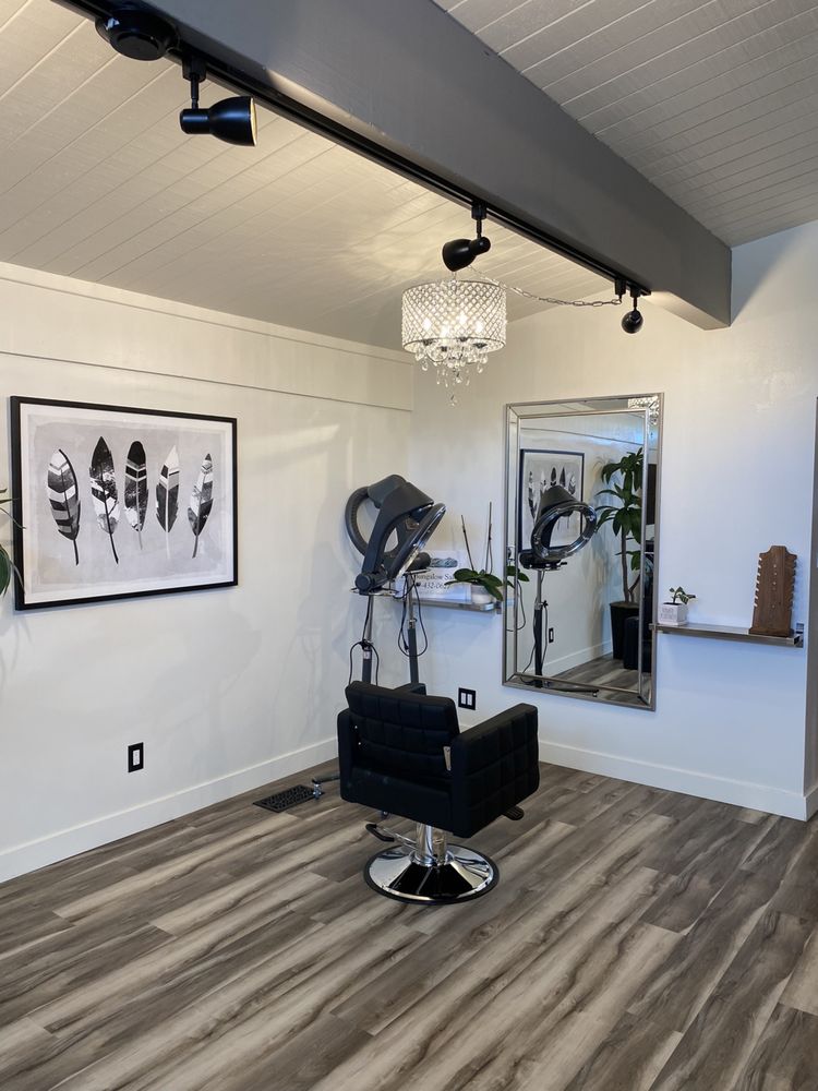 THE BUNGALOW SALON Updated July 2024 12 Photos 1489 E Thousand