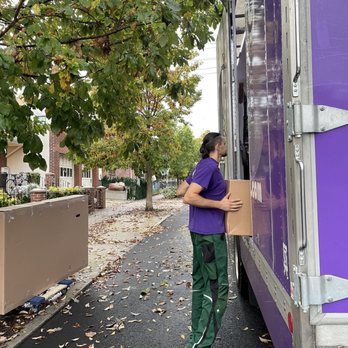 Perfect Moving - Perfect Mover (Bobby) at work! - Movers Near Me - New York, New York Perfect Moving - Perfect Mover (Bobby) at work! - Movers Near Me - New York, New York
