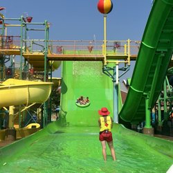 Hawaiian Falls Roanoke