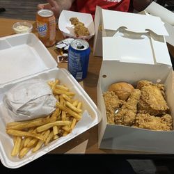 Halal Fried Chicken - Fried Chicken and Zinger Burger