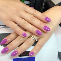 Lotus Nails - Poly gel