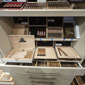 Cigar House - Tobacco Shops Near Me - Los Angeles, California Cigar House - Tobacco Shops Near Me - Los Angeles, California