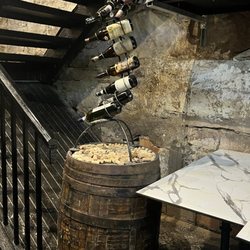 Divino Enoteca