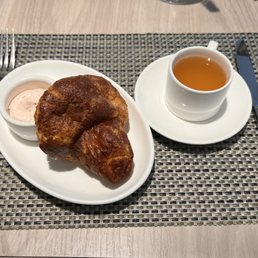 Popover with a side of bone broth