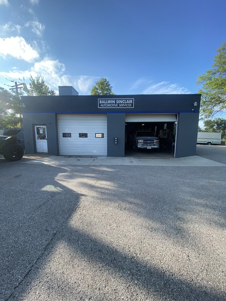 BALLWIN SINCLAIR AUTOMOTIVE Updated September 2024 Request a Quote