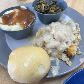 Santa Fe Diner - Chicken and dressing (Sunday Special) - Diners Near Me - Santa Fe, Tennessee Santa Fe Diner - Chicken and dressing (Sunday Special) - Diners Near Me - Santa Fe, Tennessee