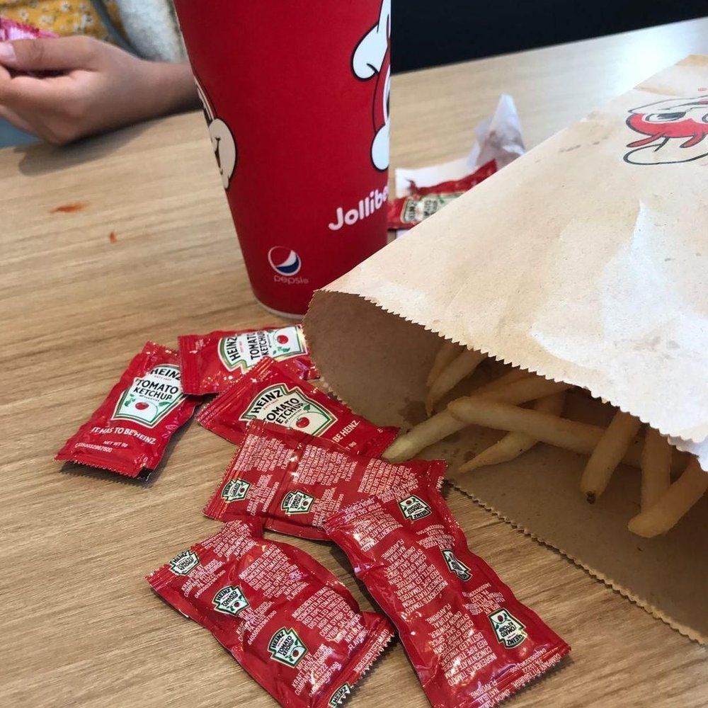 Jollibee - Chicken Shop Near Me - Alhambra, California