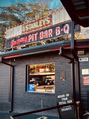 Stanley's Famous Pit Barbecue by null