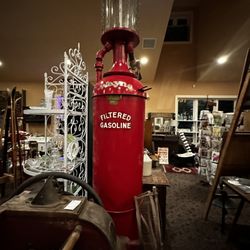 Greylock Grounds Coffee - Berkshire Mantiques ambiance