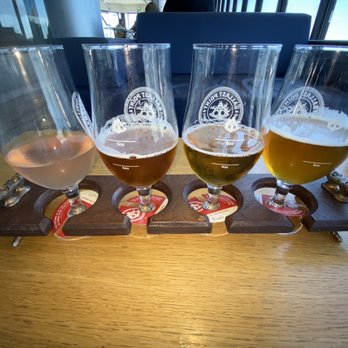 Ballast Point Brewing Long Beach - Flight - Breweries Near Me - Long Beach, California
